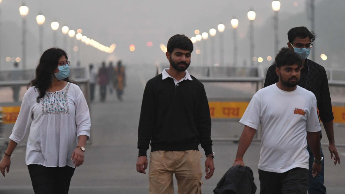 delhi weather temperature drops further coldest morning this thursday