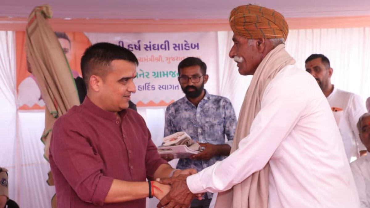 harsh sanghvi reached kutch with 30 ips officers to review the security at the border