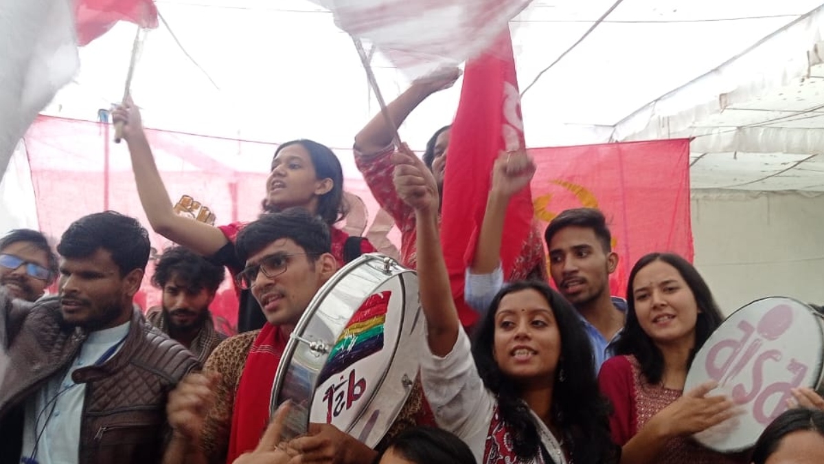 jnusu election 2025 live updates abvp trails left leads in jnu student elections