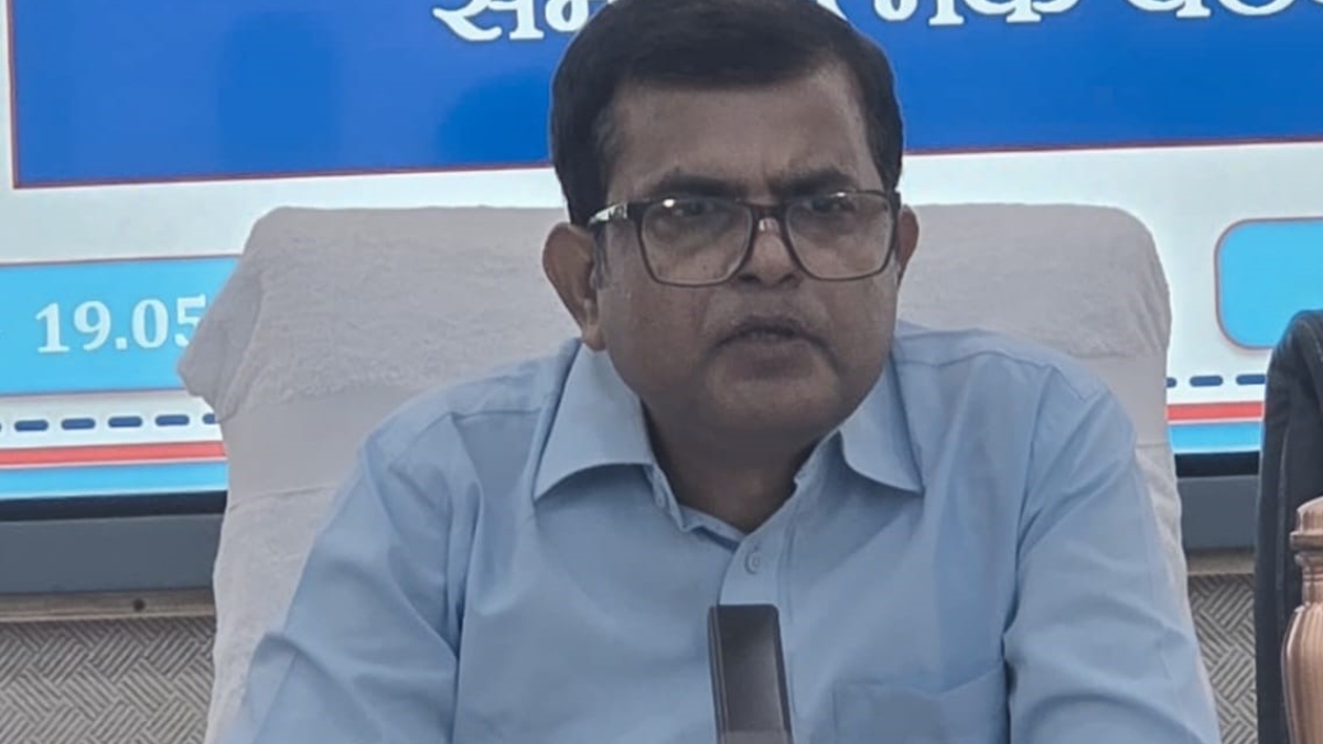 purnia news 3 teachers suspended for political activities