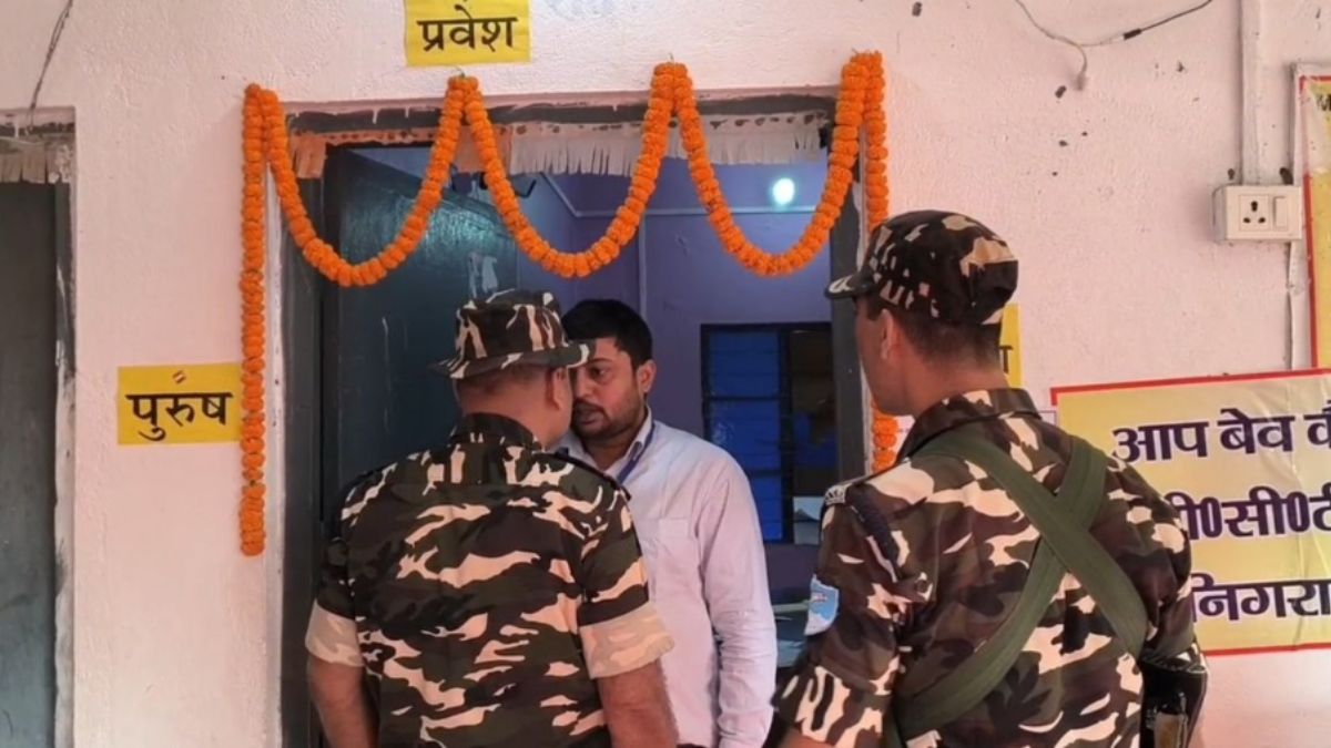 sheikhpura election clash paramilitary vs presiding officer over evm agents