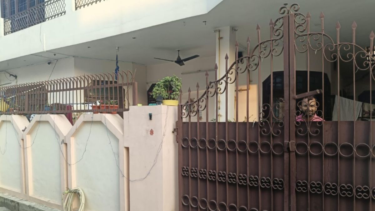 23hour raid cgst conducts major raid at bareilly businessmans house seizes documents