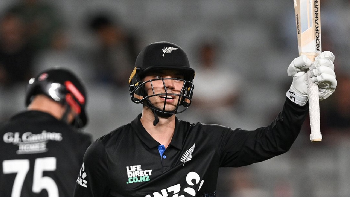 mark chapman shine as new zealand beat west indies by 3 runs in 2nd t20i to level series
