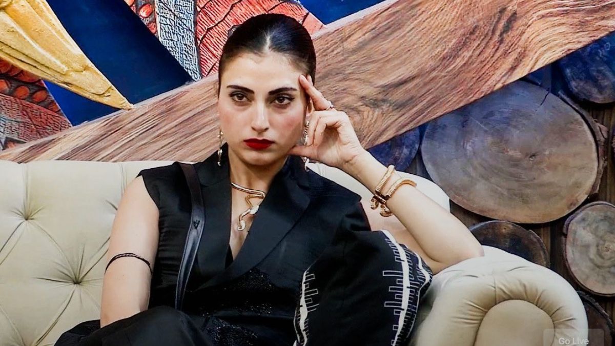 bigg boss 19 gaurav khanna slams farhana bhatt said she clap for him in bb19 grand finale