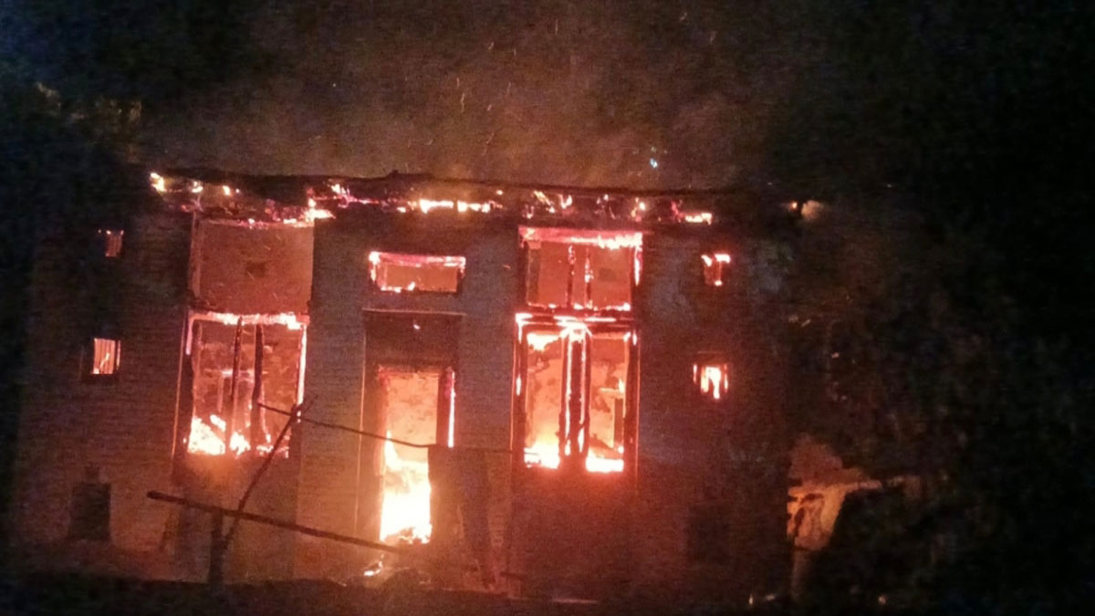 fire breaks out in house at roorkee businessman son dies