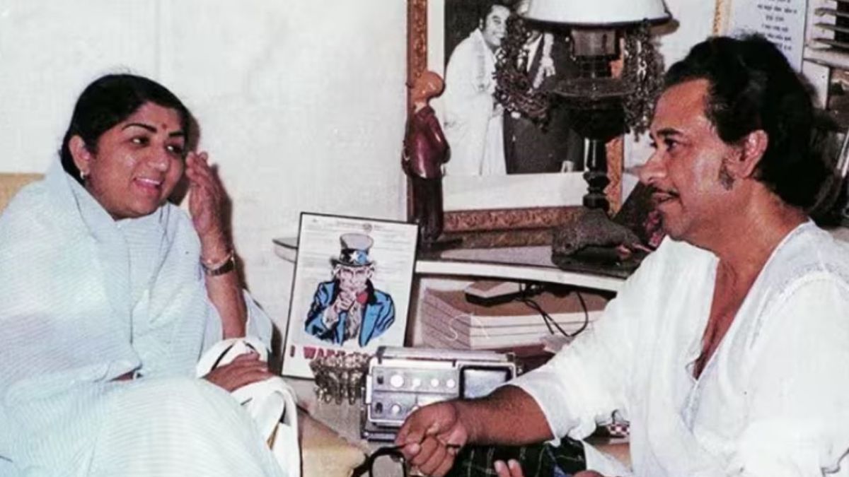 this song of kishore kumar and lata mangeshkar will give you goosebumps starring sanjeev kumar