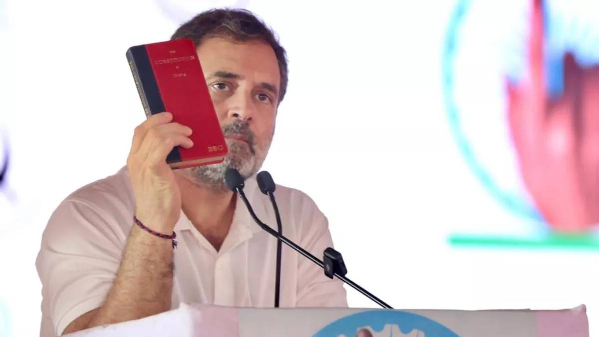 congress intensifies campaign against vote thieves and abdicates protests held across the state bjp leaders retaliate