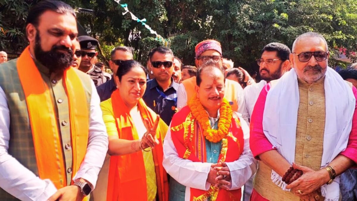 delhi cm rekha gupta bihar development and opposition attack