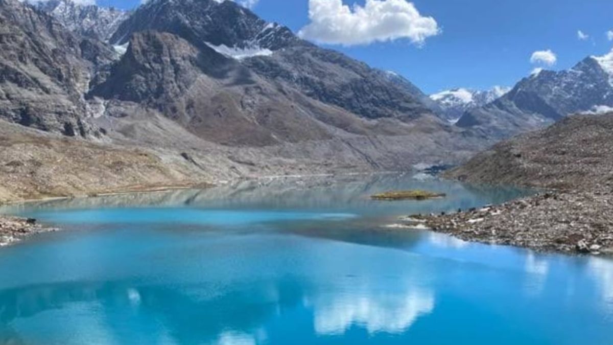 administration alert rising water level of ghepan lake in lahaul spiti early warning system will provide information before a disaster strikes