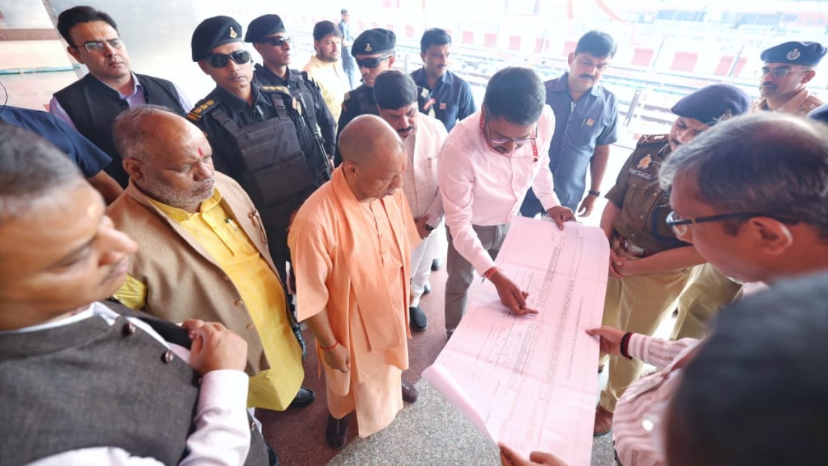 cm yogi reviews varanasi station ahead of pm modis visit