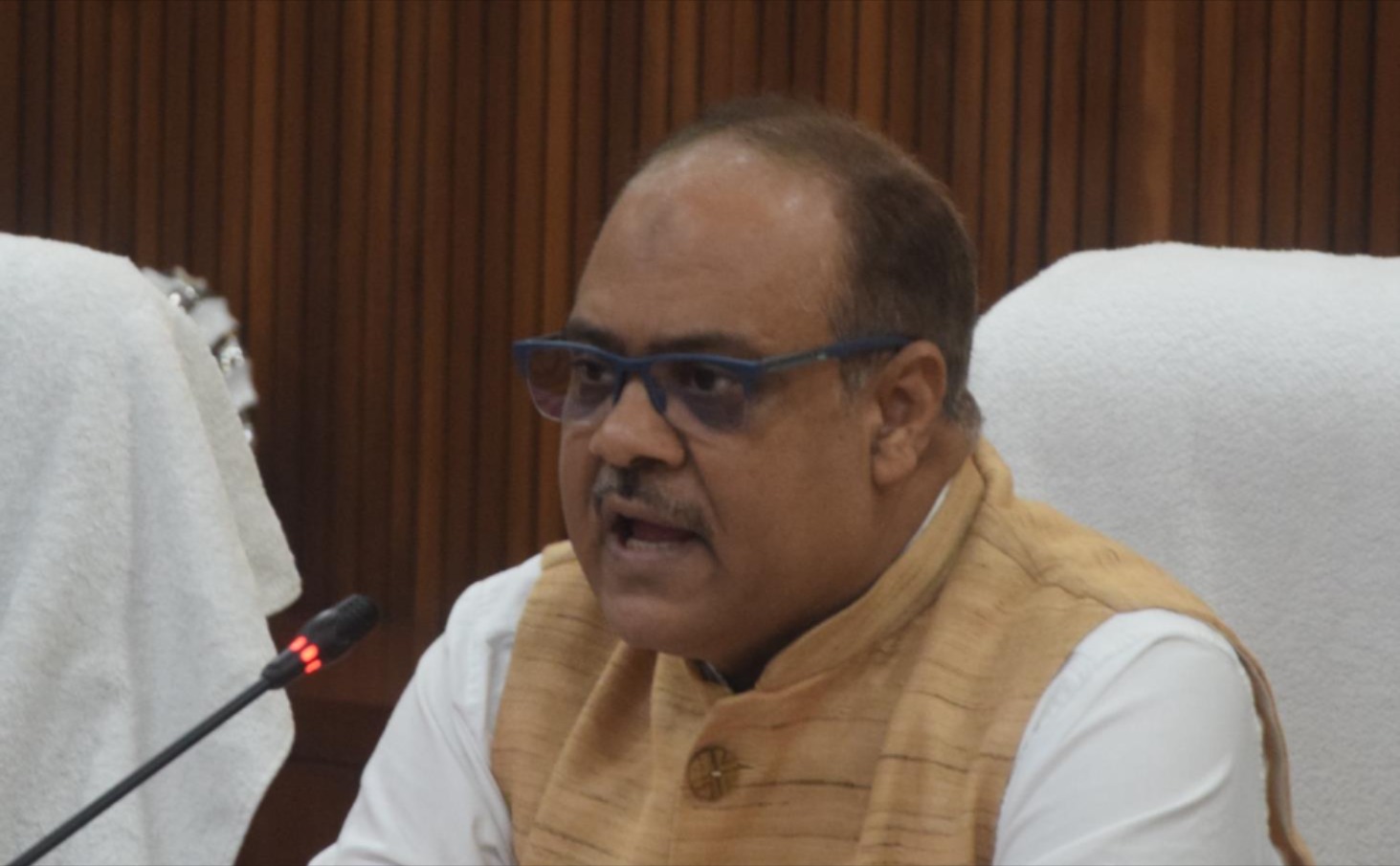 moradabad 780 public information officers penalized for rti negligence