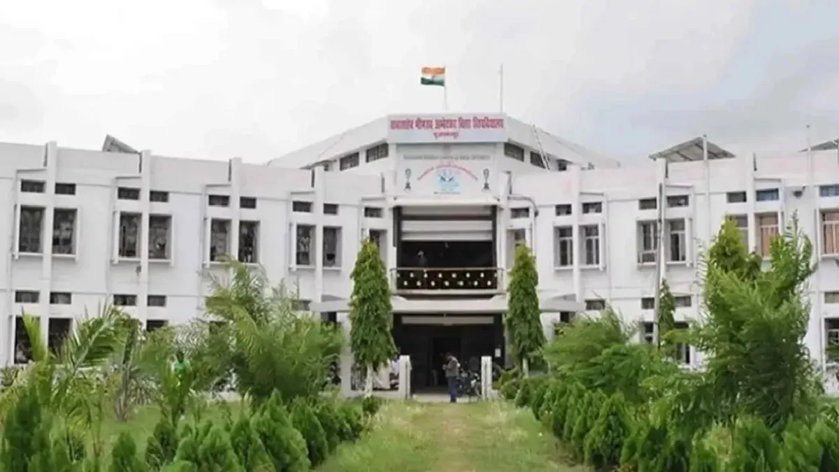 Muzaffarpur : एकेडमिक कैलेंडर का अनुपालन नहीं होने पर घिरेगा बीआरए बिहार विश्वविद्यालय