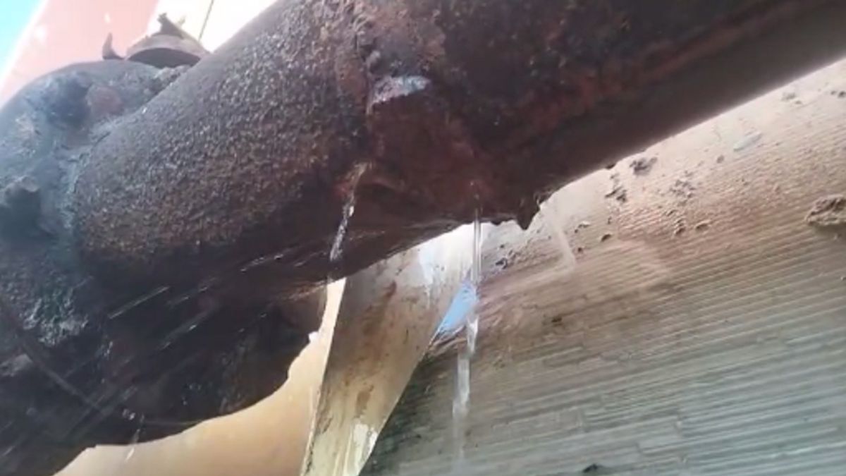 ghaziabad thousands of liters of water wasted daily in ganga yamuna hindon apartment