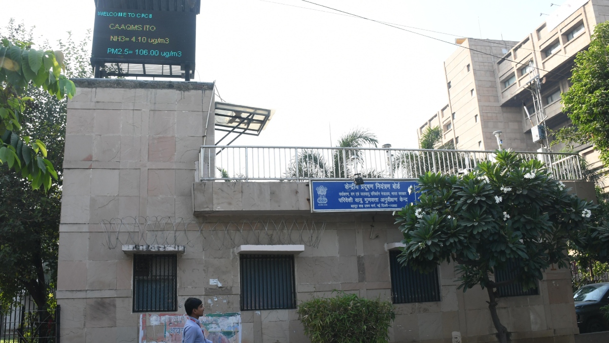 delhi air quality index aqi data manipulation concerns not included all 39 monitoring stations data