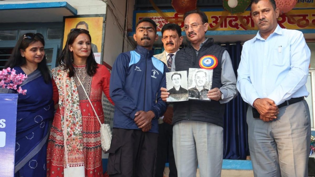 sukhu government giving government jobs sportspersons industry minister sports necessary along with studie