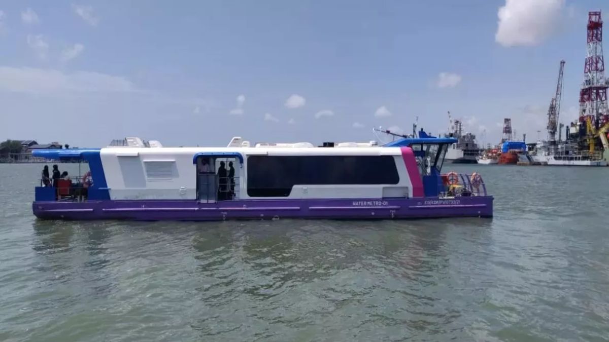water metro to launch in 18 indian cities including delhi