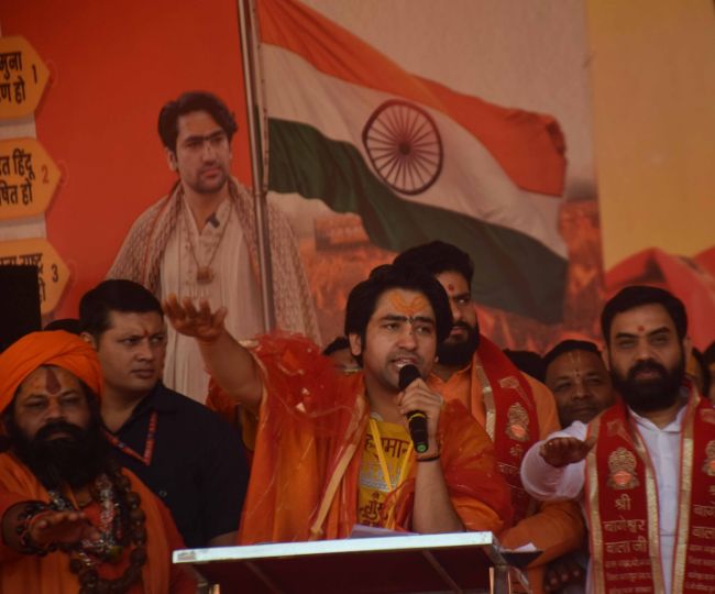 dhirendra shashtri 3