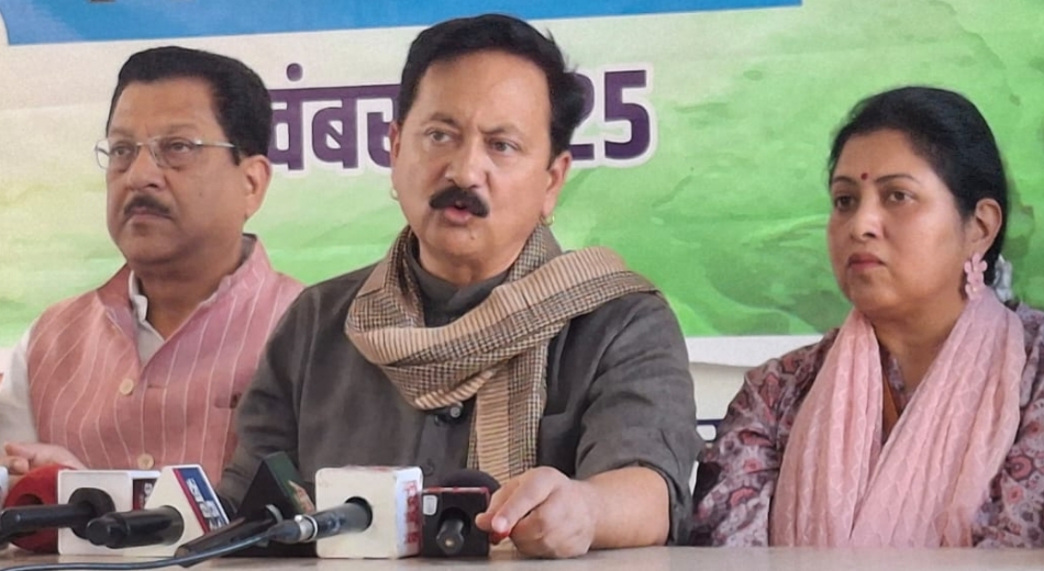 congress claims strong development foundation in uttarakhand during 10year rule