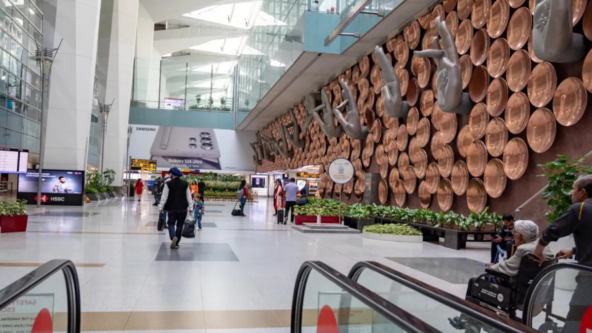 delhi igi airport flight operations normal advisory issued