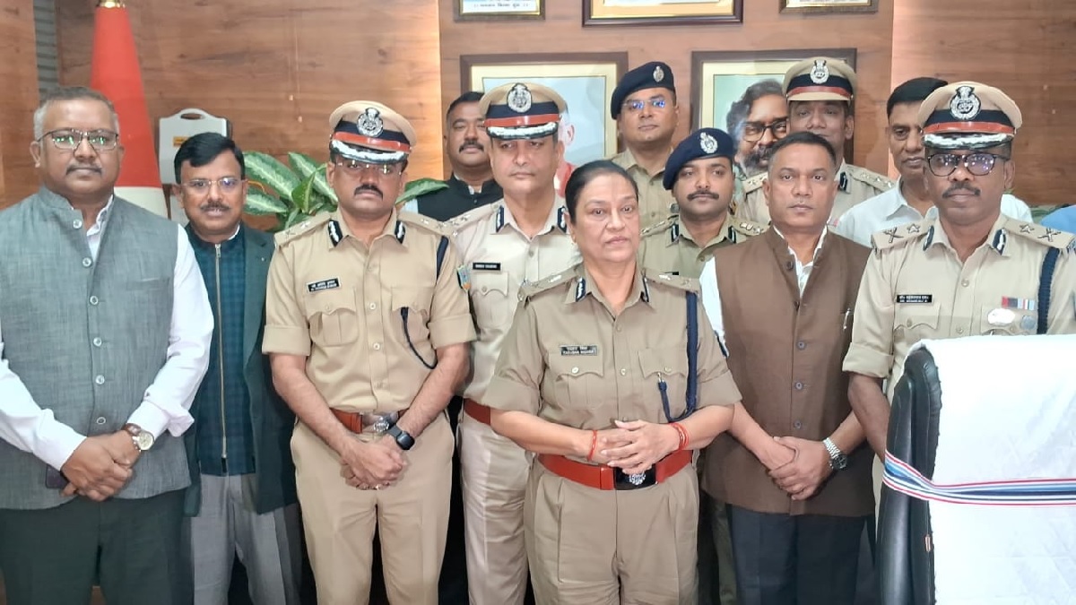 tadasha mishra appointed jharkhand dgp priorities challenges