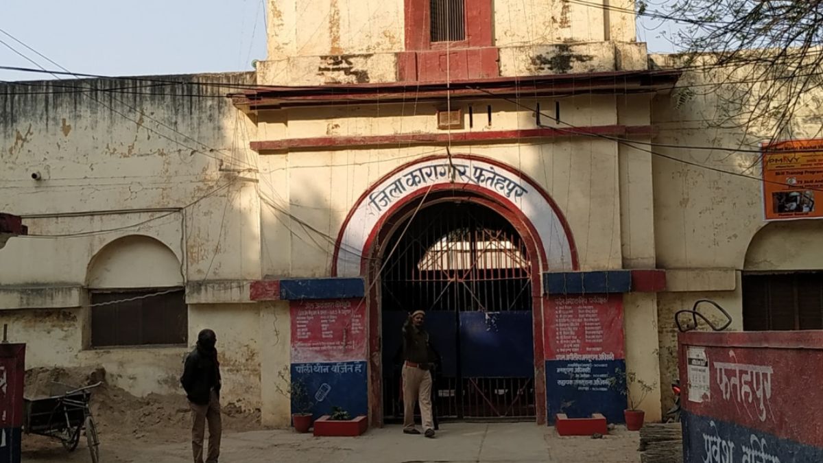 good conduct reward 28 prisoners released after serving half sentence