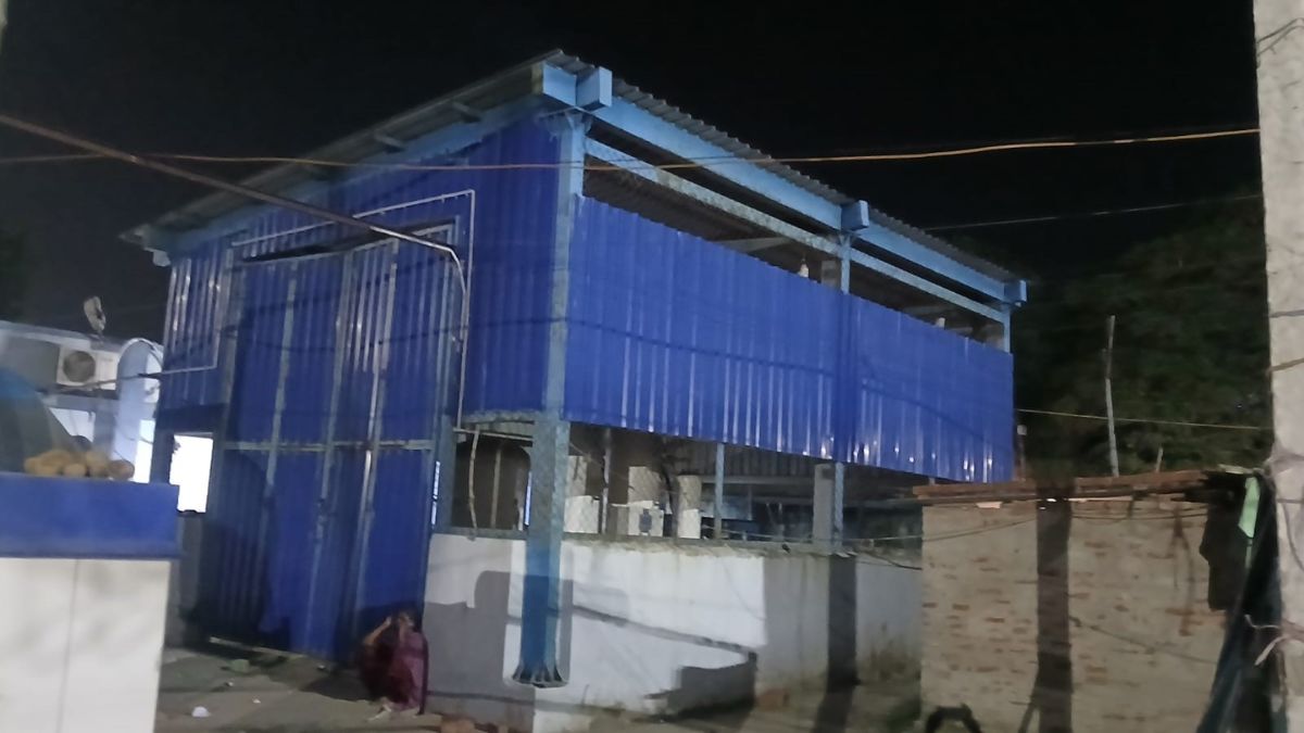 oxygen plant failure at jehanabd sadar hospital cylinder dependence