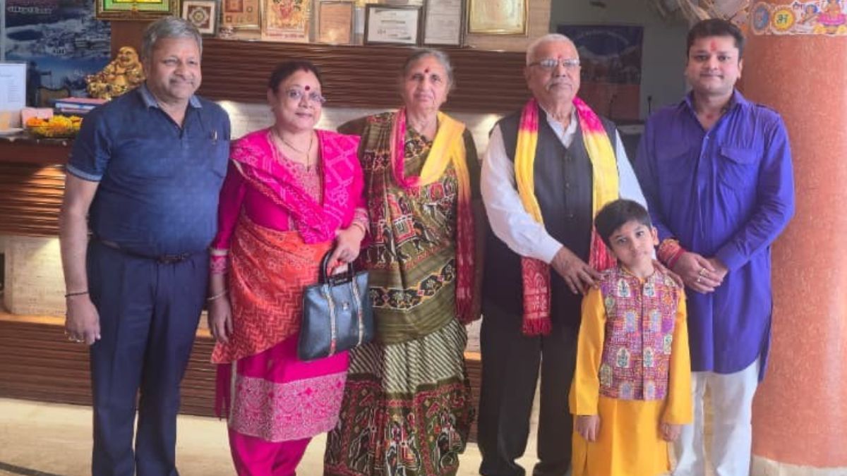 pm modi sister basanti ben visits rishikesh