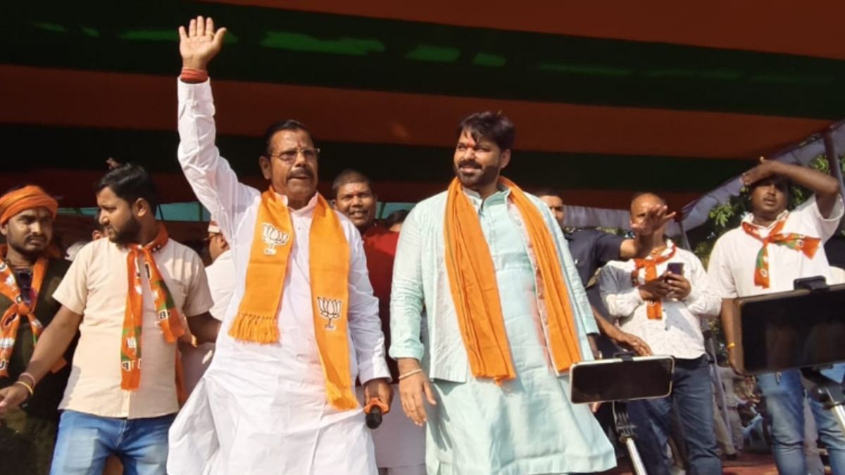 pawan singh campaigns for bjp in bihar praises nitish kumar pm modi