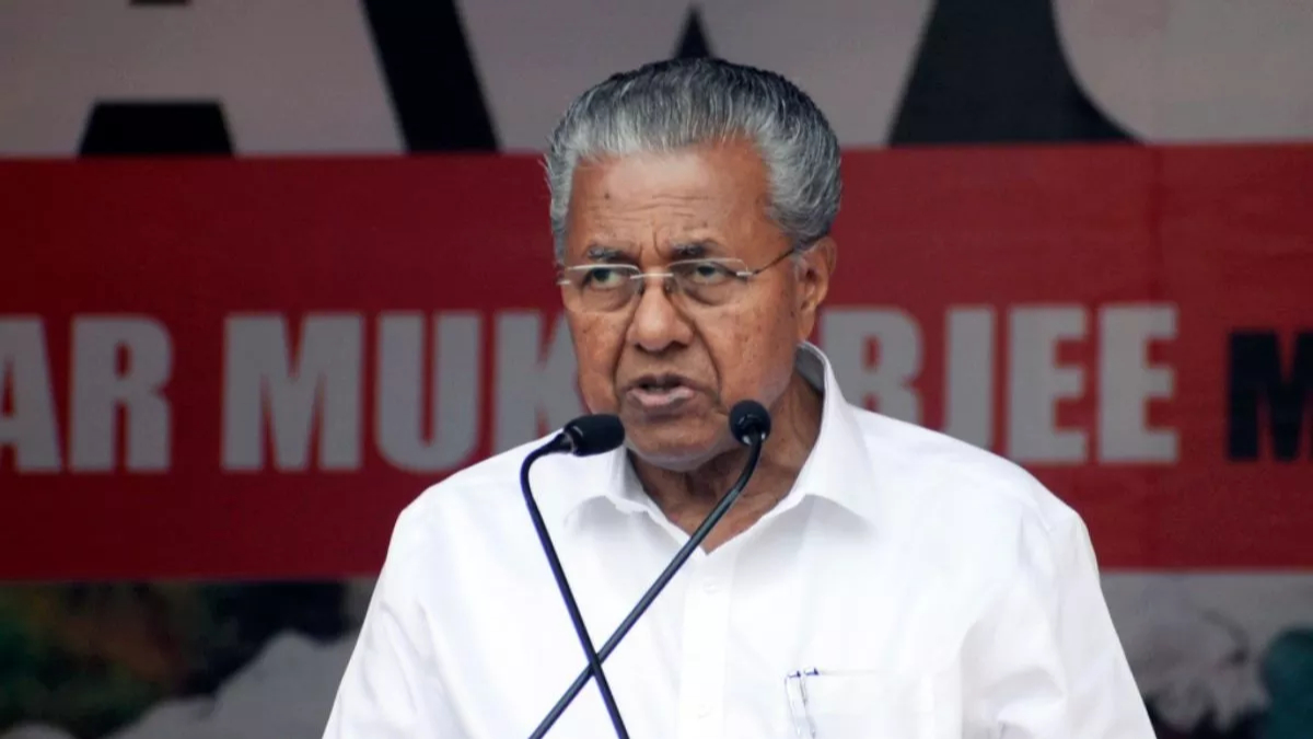 pinarayi vijayan condemns rss song on vande bharat express