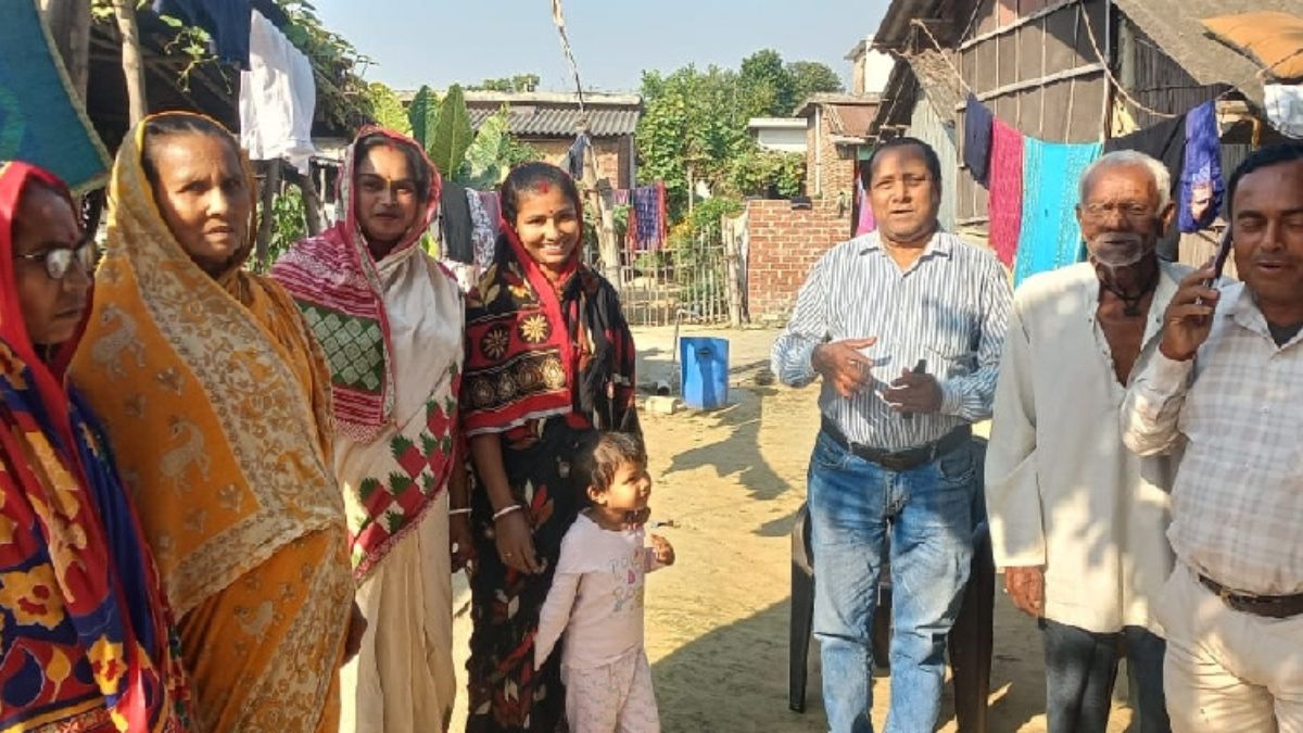 12 more bangladeshi hindus have been granted citizenship under the citizenship amendment act and become indian citizens