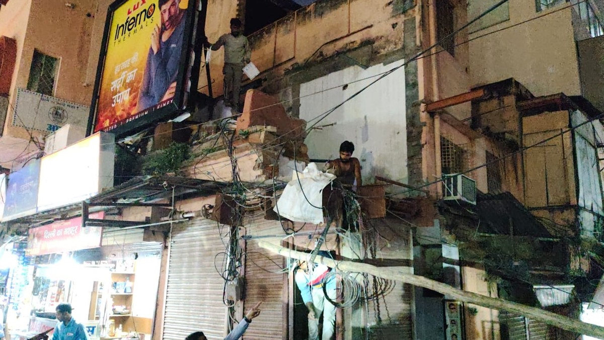 dalmandi varanasi demolition drive resumes for road widening