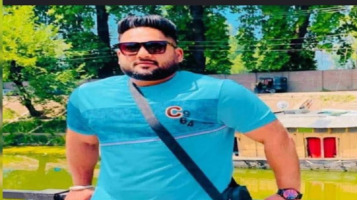 player suffers heart attack during kabaddi match dies after falling on the field