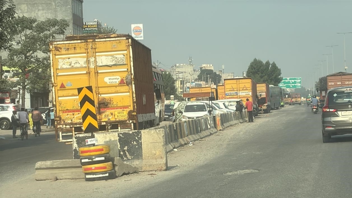 dwarka expressway toll plaza opens high toll rates spark public outcry