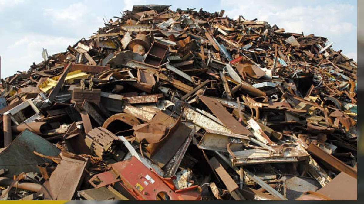 government earns more than chandrayaan mission by selling scrap