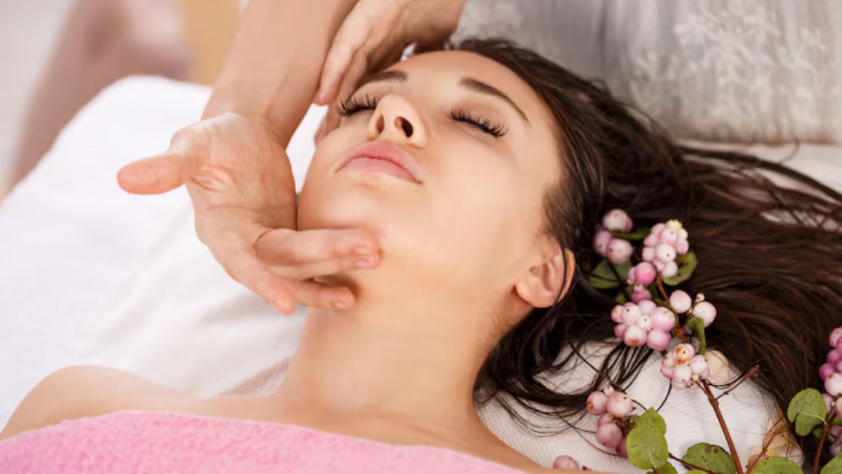 lymphatic drainage for face reduce puffiness dark circles and fatigue naturally