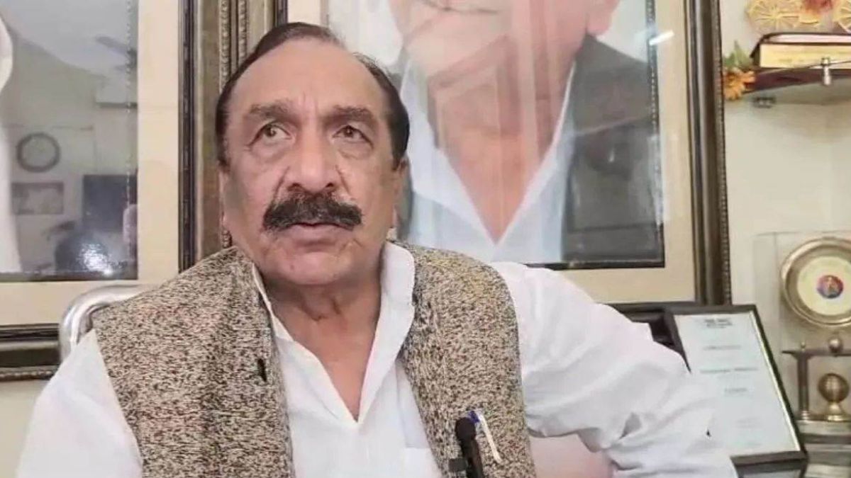 sambhal sp mla iqbal mahmood said pakistan not been divided the indian pm would also have been a muslim