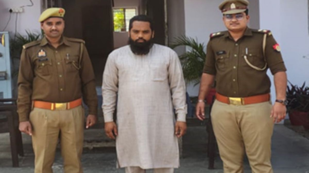 sitapur crime rape with minor in madarsa of sitapur accused manager sent to jail