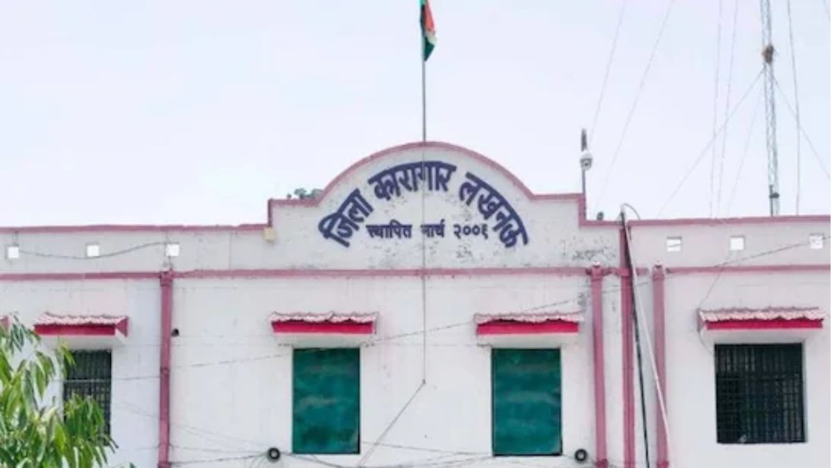 up crime jailed in lucknow scammer sends threat mail to allahabad hc judge using constable mobile phone fir lodged