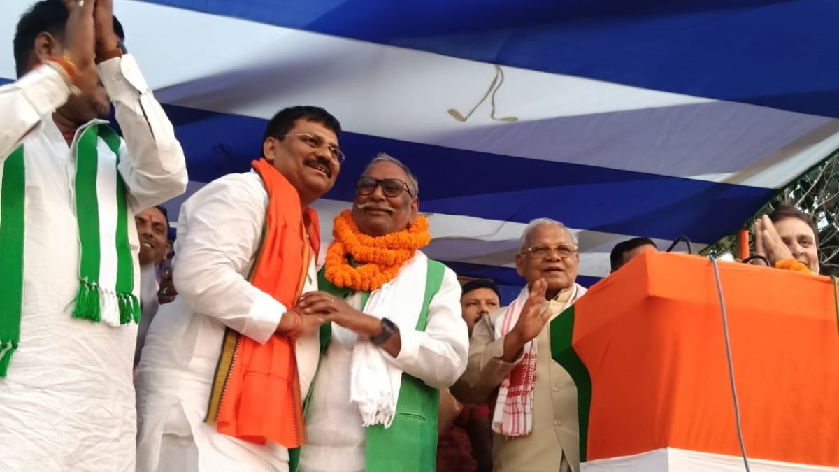 jehanabad election rally jitan ram manjhi supports jdu candidate