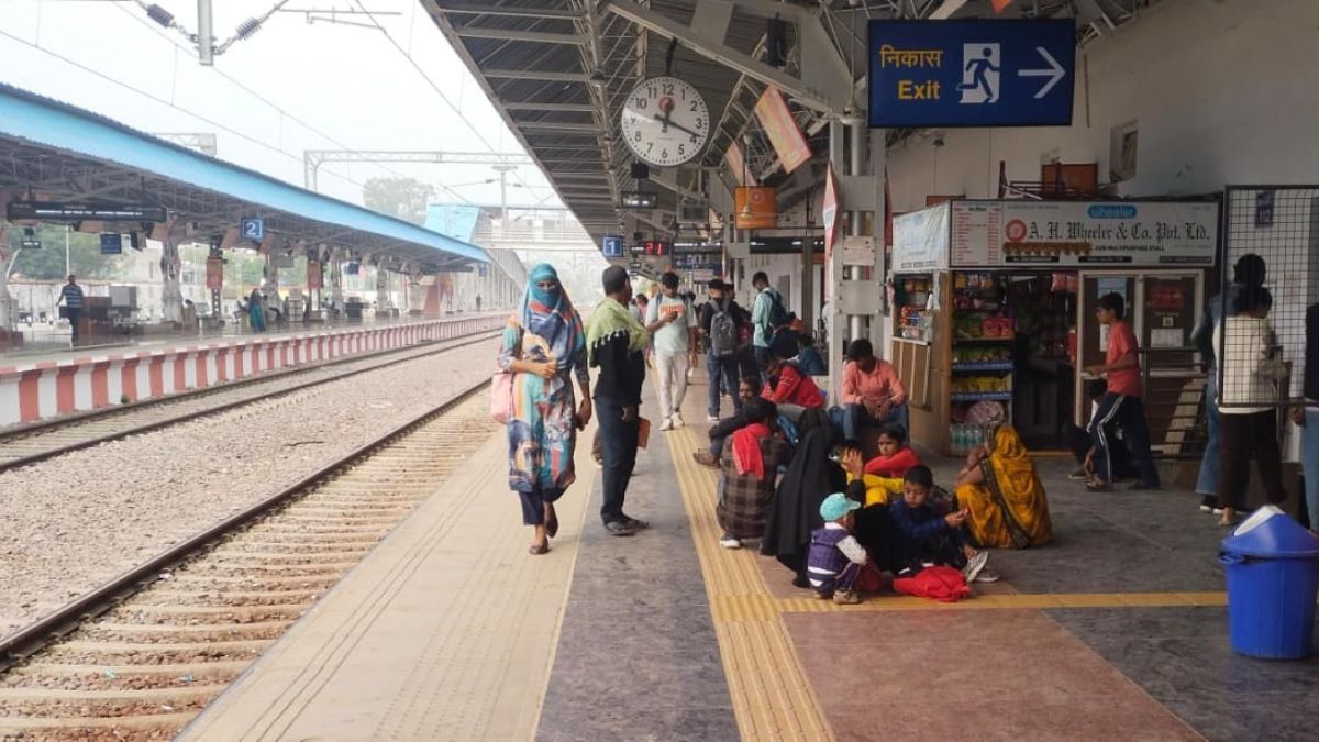 lakhimpur railway station lack of basic amenities despite spending lakhs