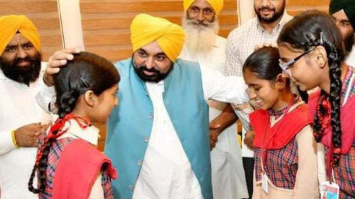 punjab takes new direction in women empowerment over 13 65 lakh women receiving free sanitary pads every month