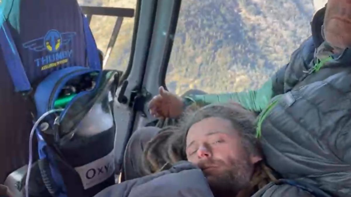 accident on 3700 meter high mountain foreign paraglider pilot safely rescued life saved by airlift