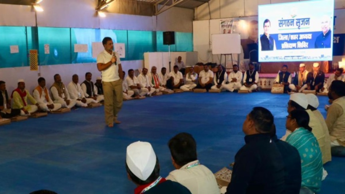 rahul gandhis strong message to mp congress no factionalism