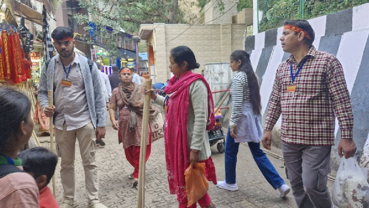 weather pleasant vaishno devi bhawan with devotees thronging see mother goddess crpf personnel deployed along pilgrimage route