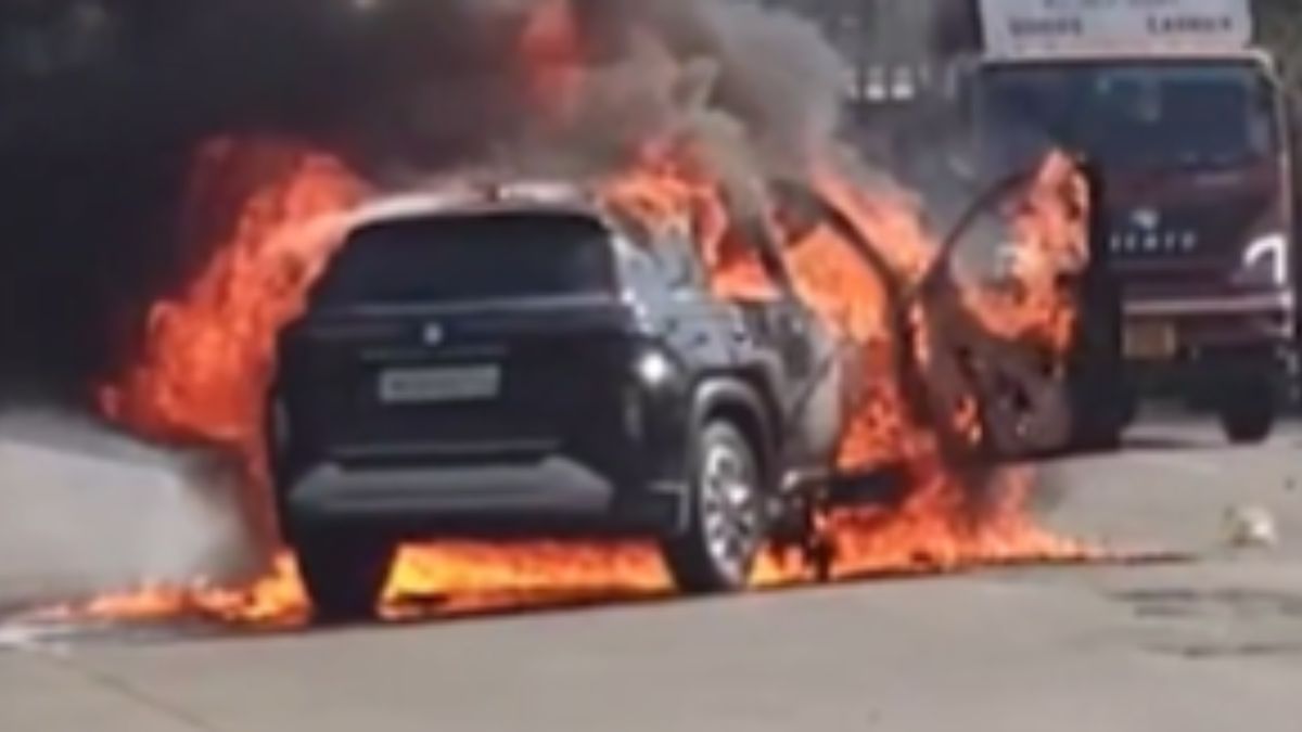 maharashtra car fire woman dies after tire blowout on highway