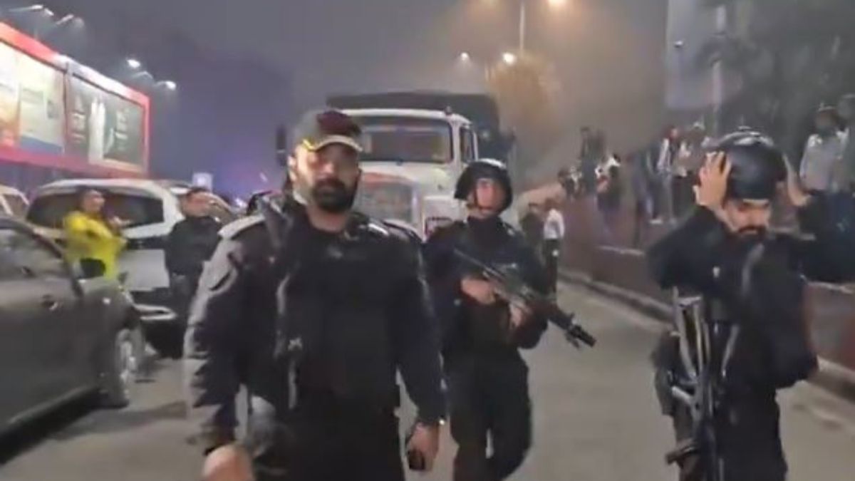 national security guard team reaches delhi red fort blast site