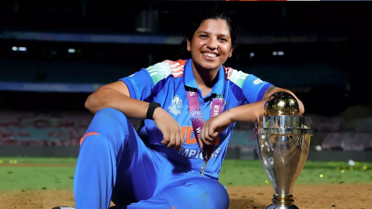 west bengal cm mamata banerjee promises cricket stadium named after richa ghosh in darjeeling