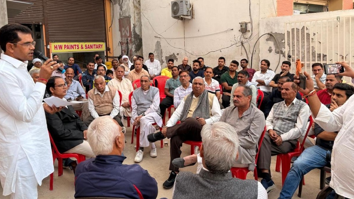 dwarka expressway toll plaza local residents demand toll exemption