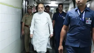 पीएम मोदी ने गृह मंत्री अमित शाह से घटना के संबंध में जानकारी ली है (फोटो: एएनआई)