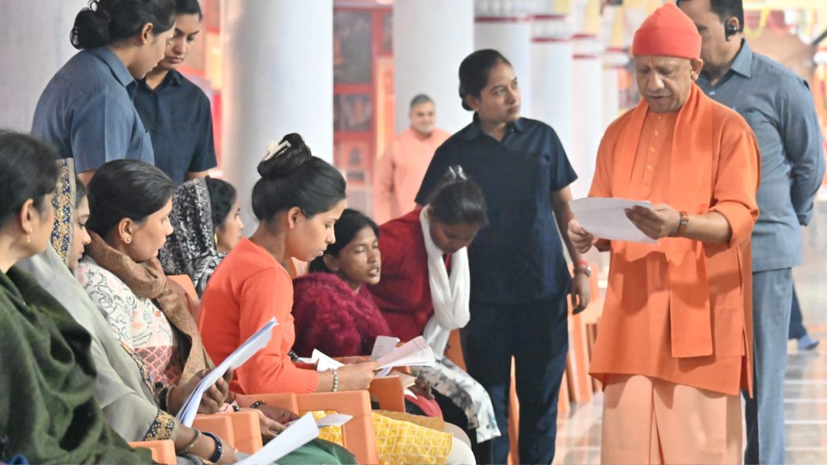 cm yogi listened problems of 200 people during the janta darshan the needy will receive housing and assistance for their daughters weddings